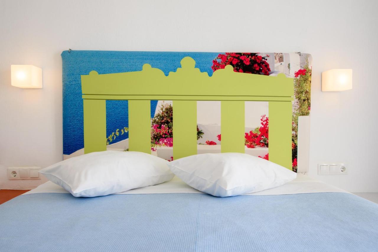 Rk Beach Hotel Kamári 部屋 写真